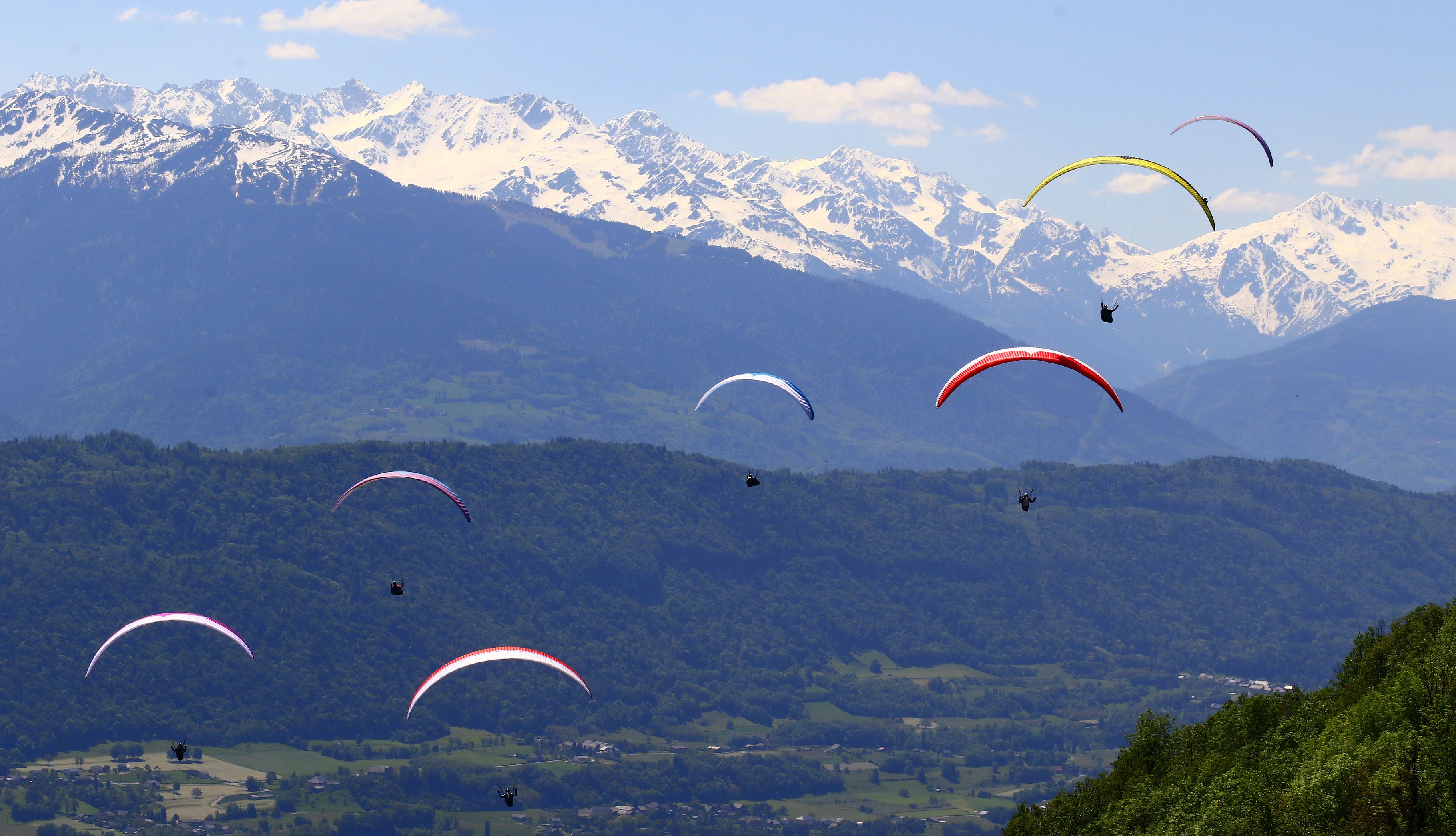 Paragliding